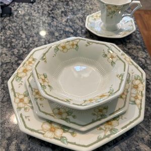 Nikko Classic Collection Fine China